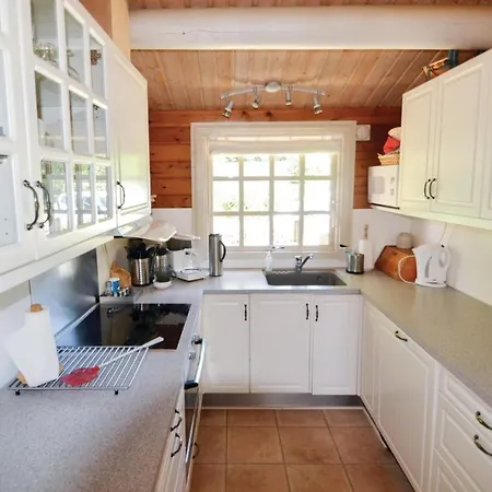 Three-bedroom Holiday In Ebeltoft